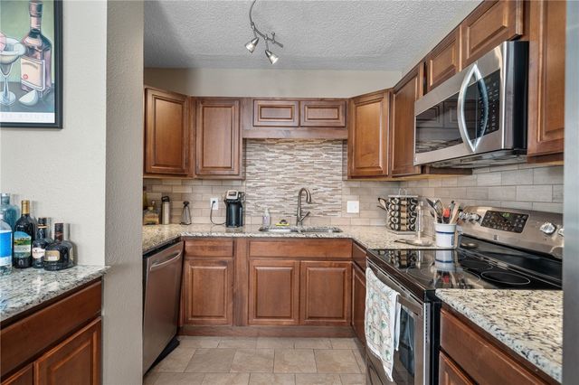 715 S Upper Broadway St 904, Corpus Christi, TX 78401