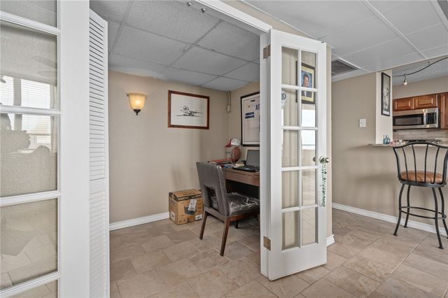 715 S Upper Broadway St 904, Corpus Christi, TX 78401