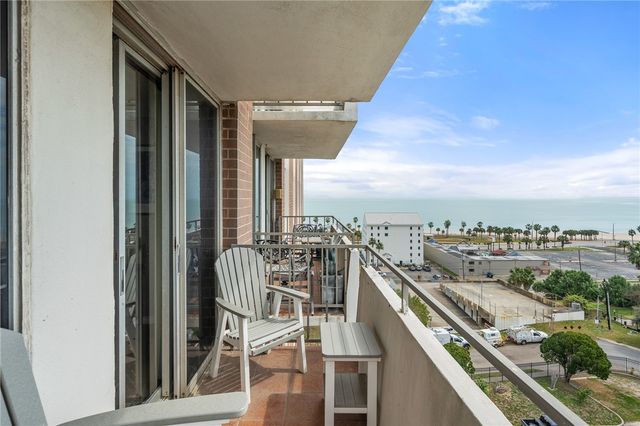 715 S Upper Broadway St 904, Corpus Christi, TX 78401