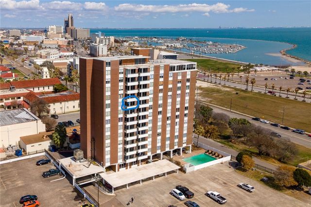 715 S Upper Broadway St 904, Corpus Christi, TX 78401