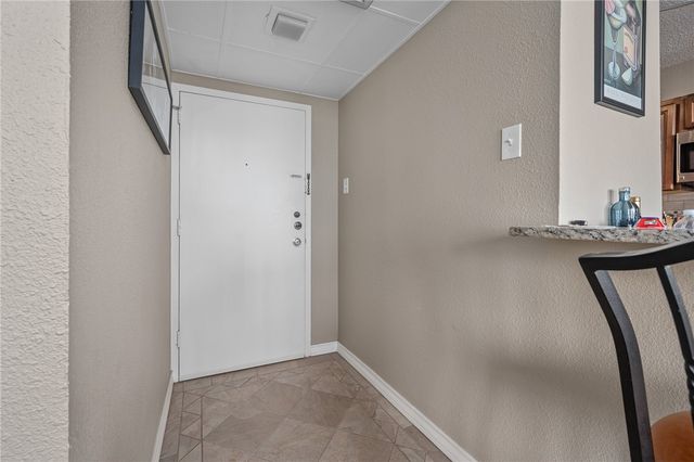 715 S Upper Broadway St 904, Corpus Christi, TX 78401