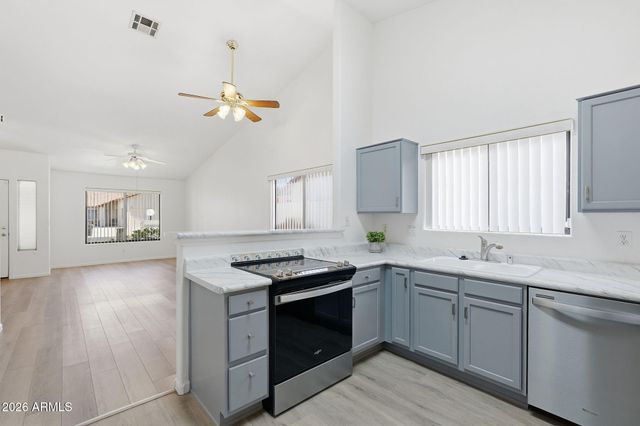 542 S HIGLEY Road 58, Mesa, AZ 85206