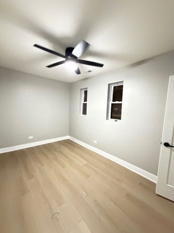 6350 S Saint Lawrence Avenue 1, Chicago, IL 60637