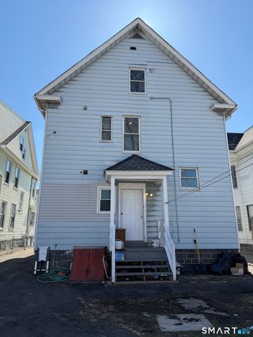 32-34 Elmwood Avenue, Bridgeport, CT 06605