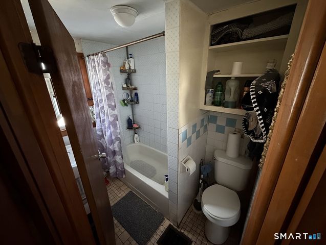 32-34 Elmwood Avenue, Bridgeport, CT 06605