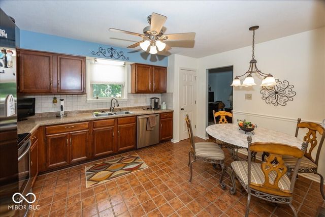 14947 Beacon Boulevard, Carmel, IN 46032
