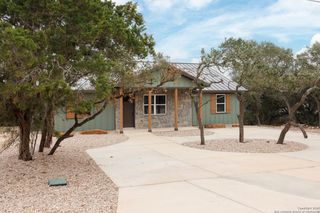 526 Eastview, Canyon Lake, TX 78133