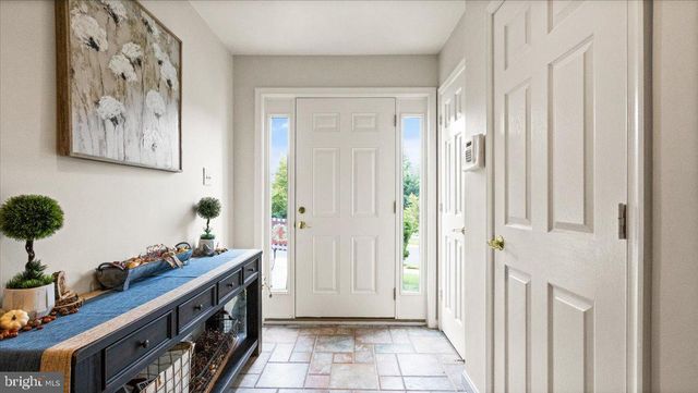 5554 JOWETT CT, Alexandria, VA 22315