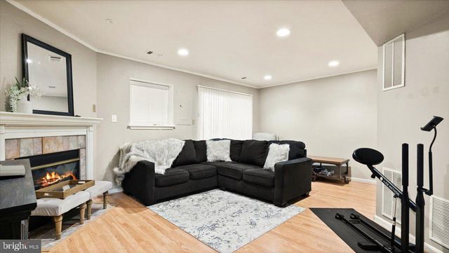 5554 JOWETT CT, Alexandria, VA 22315