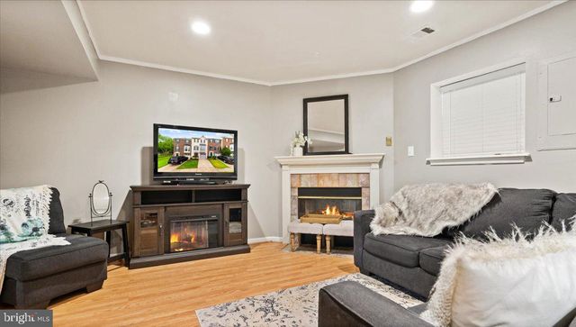 5554 JOWETT CT, Alexandria, VA 22315
