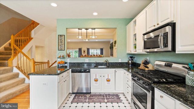5554 JOWETT CT, Alexandria, VA 22315