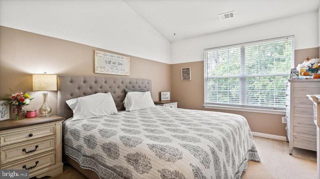 5554 JOWETT CT, Alexandria, VA 22315