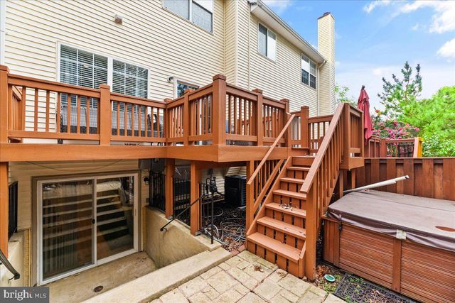 5554 JOWETT CT, Alexandria, VA 22315