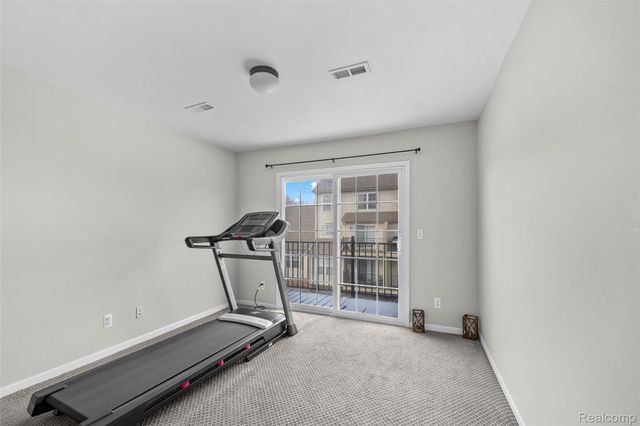 22200 Abbey Ln, Dearborn, MI 48124
