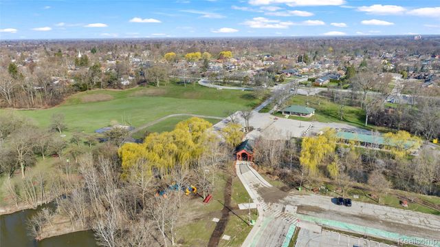 22200 Abbey Ln, Dearborn, MI 48124