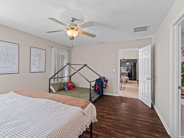 1780 Sandal Way, Newburgh, IN 47630
