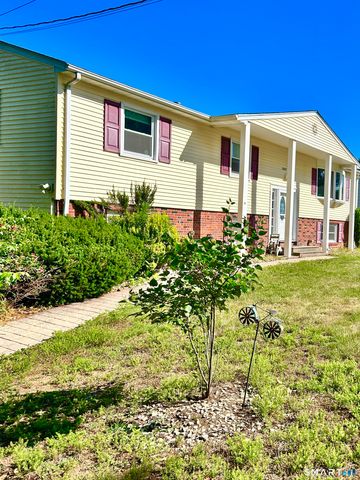 2007 Hartford Turnpike, North Haven, CT 06473