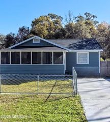 8617 ADAMS Avenue, Jacksonville, FL 32208