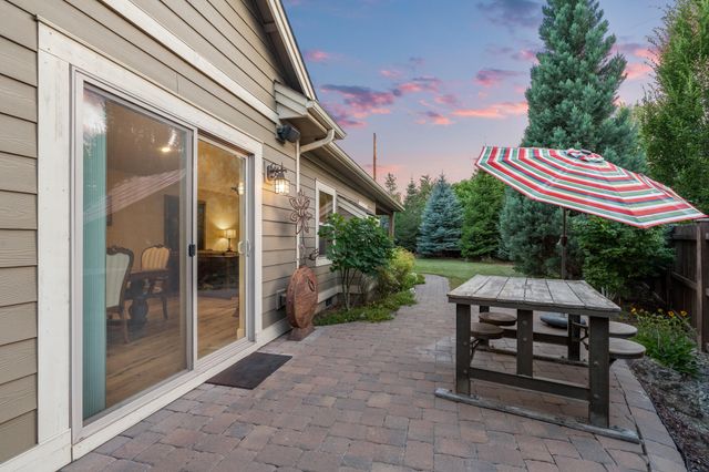 21307 NE Brooklyn Court, Bend, OR 97701