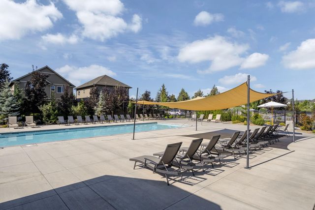 21307 NE Brooklyn Court, Bend, OR 97701