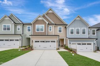 3138 Cathedral Comb Drive 252, Apex, NC 27502