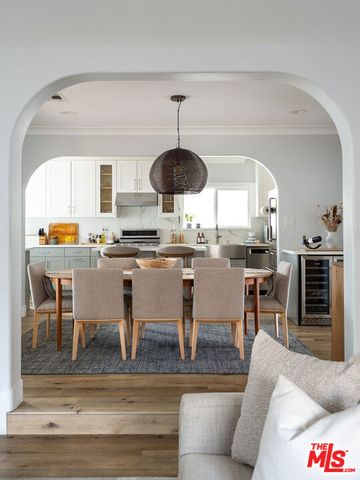 2101 Thurman Avenue, Los Angeles, CA 90016