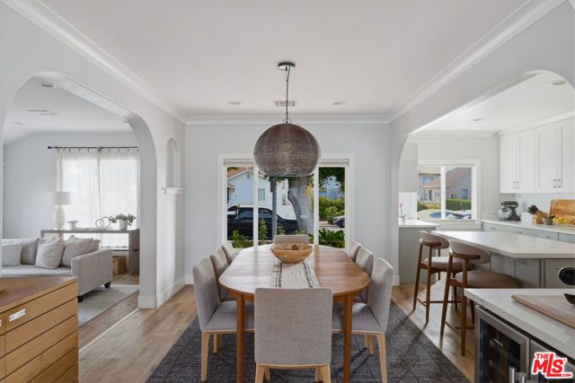 2101 Thurman Avenue, Los Angeles, CA 90016