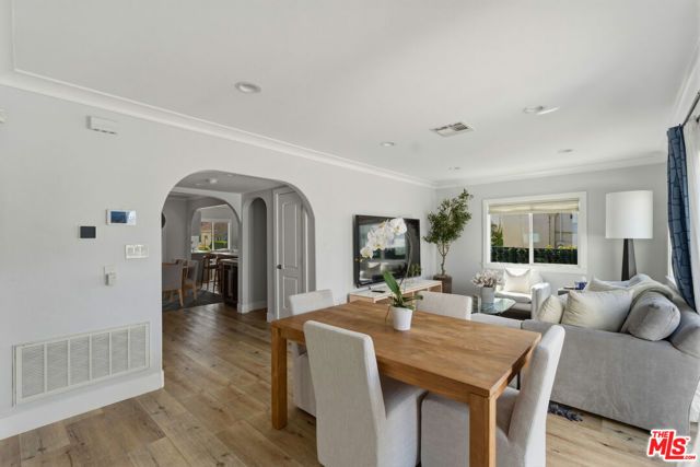 2101 Thurman Avenue, Los Angeles, CA 90016