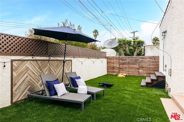 2101 Thurman Avenue, Los Angeles, CA 90016