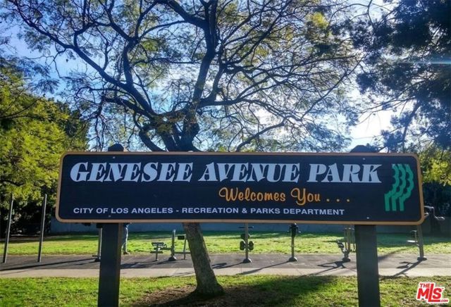 2101 Thurman Avenue, Los Angeles, CA 90016