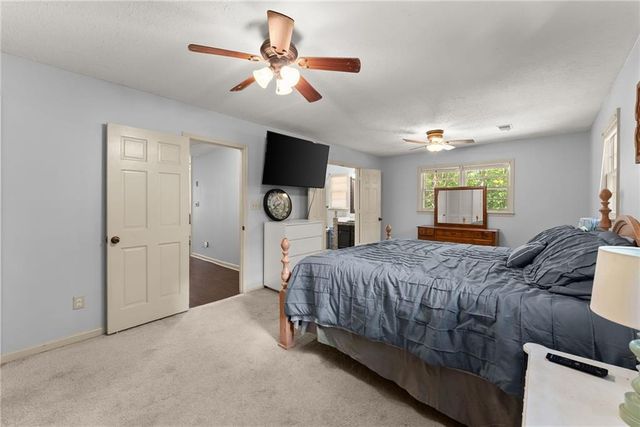 7803 Beachwood Drive, Murrayville, GA 30564
