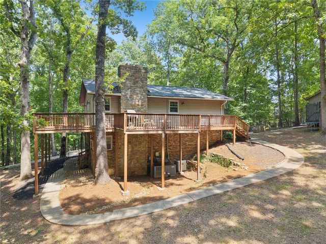 7803 Beachwood Drive, Murrayville, GA 30564