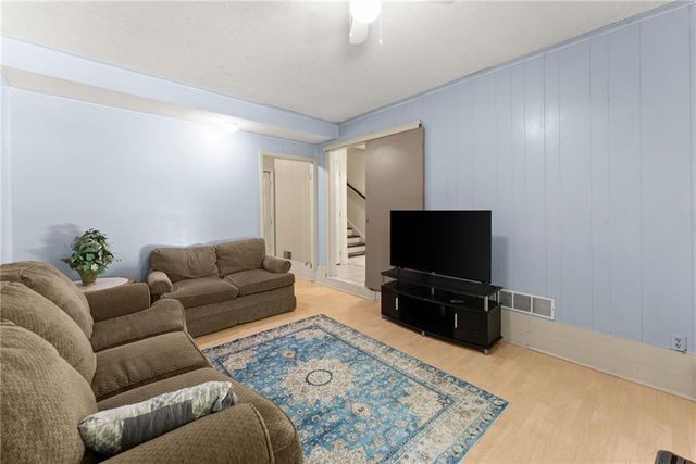 7803 Beachwood Drive, Murrayville, GA 30564