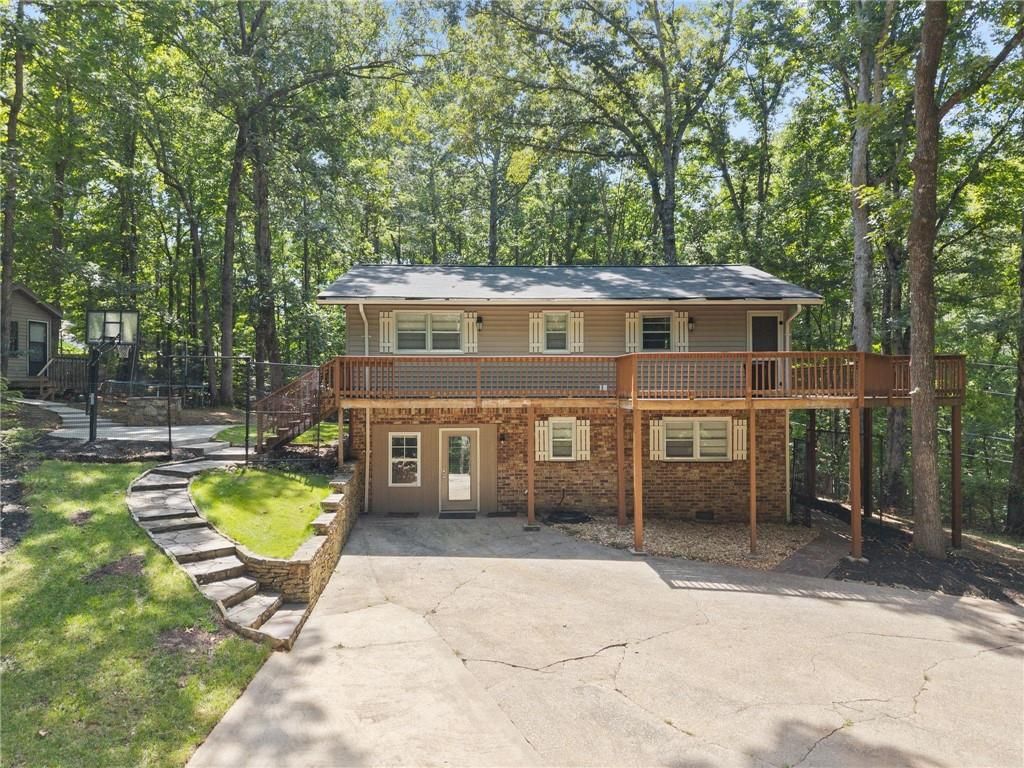 7803 Beachwood Drive, Murrayville, GA 30564