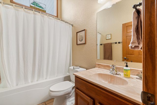 24705 TIMBER RIDGE RD, Hermosa, SD 57744