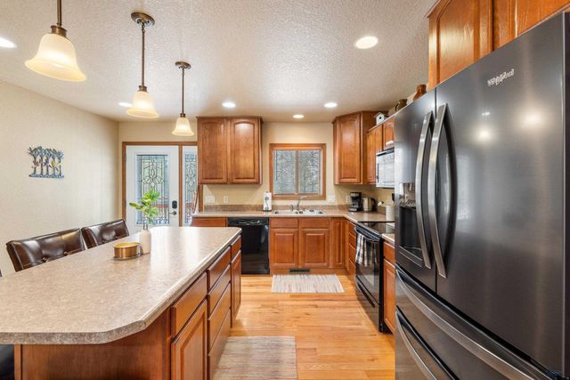 24705 TIMBER RIDGE RD, Hermosa, SD 57744