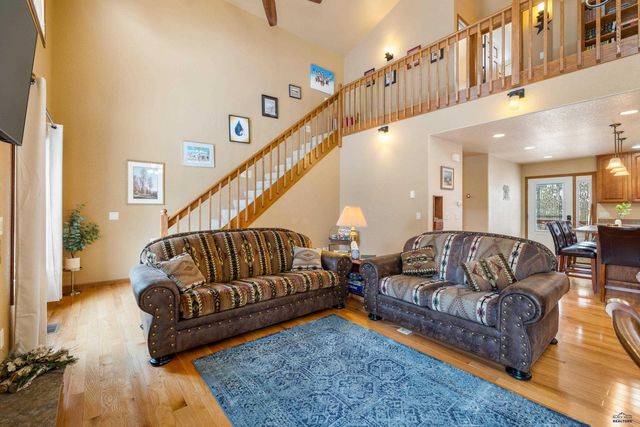 24705 TIMBER RIDGE RD, Hermosa, SD 57744