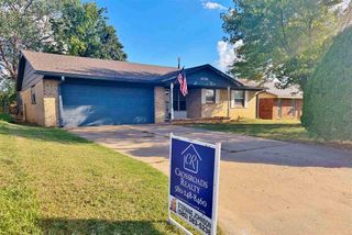 806 SE Brigadoon Way, Lawton, OK 73501