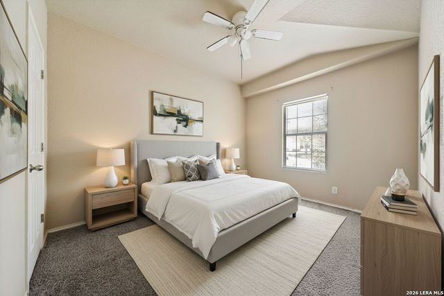 6718 Loma Secca, San Antonio, TX 78233