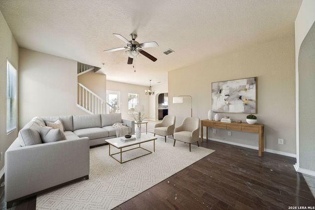 6718 Loma Secca, San Antonio, TX 78233