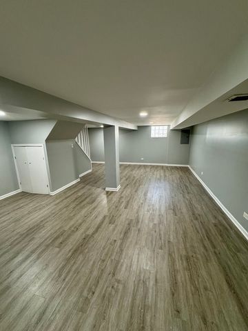 1102 W 111th Street, Chicago, IL 60643