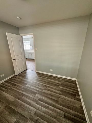 1102 W 111th Street, Chicago, IL 60643