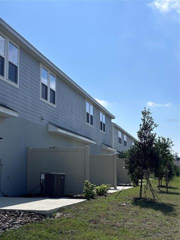 3010 CANARY AVENUE, Davenport, FL 33837