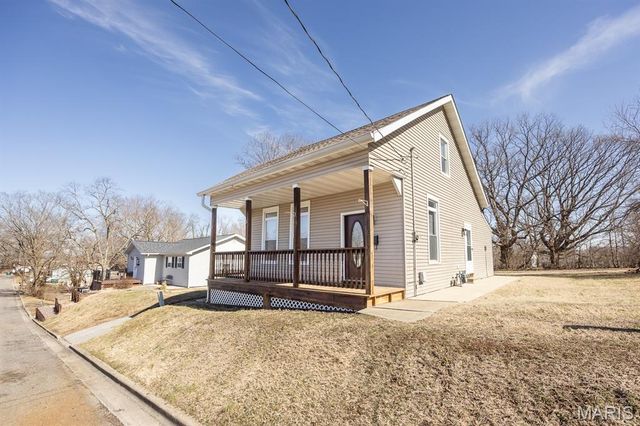 216 N Fritz Street, Lebanon, IL 62254