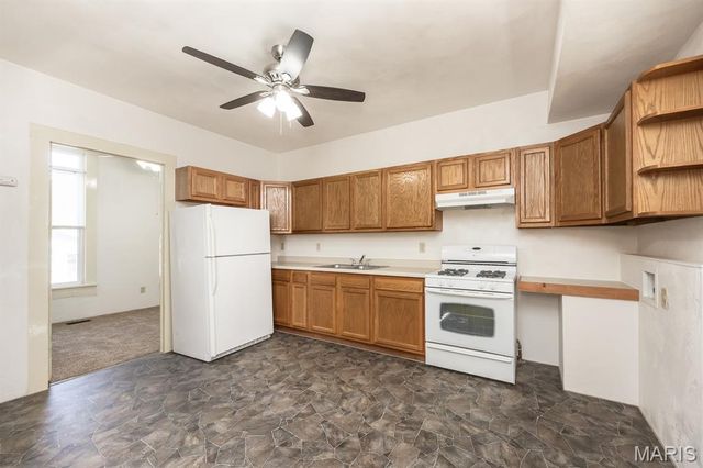 216 N Fritz Street, Lebanon, IL 62254