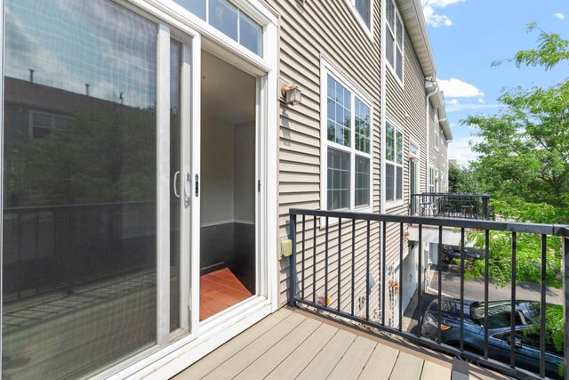 10015 Liatris Lane, Eden Prairie, MN 55347