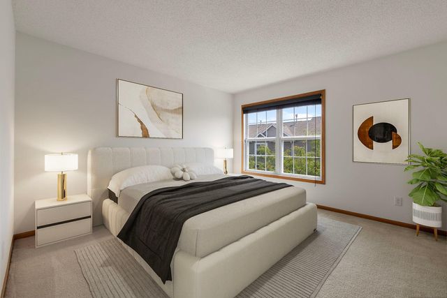 10015 Liatris Lane, Eden Prairie, MN 55347