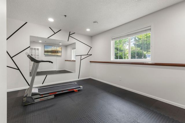 10015 Liatris Lane, Eden Prairie, MN 55347