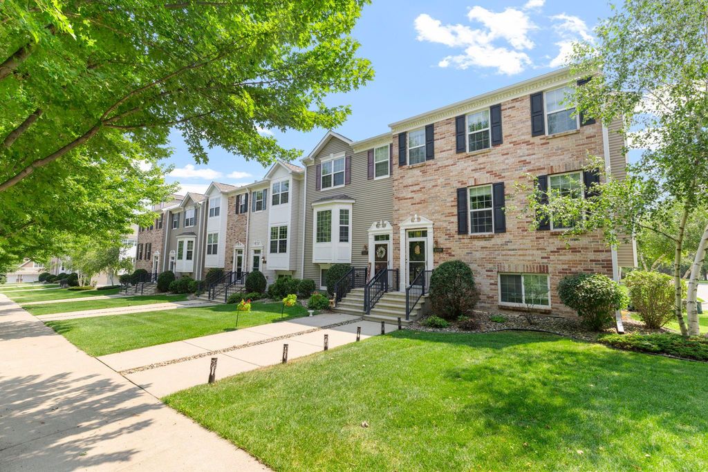 10015 Liatris Lane, Eden Prairie, MN 55347 — photo 2