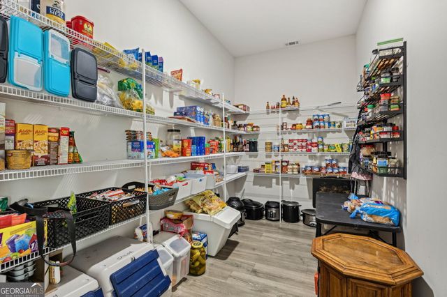 210 Bowline Lane, Kingsland, GA 31548